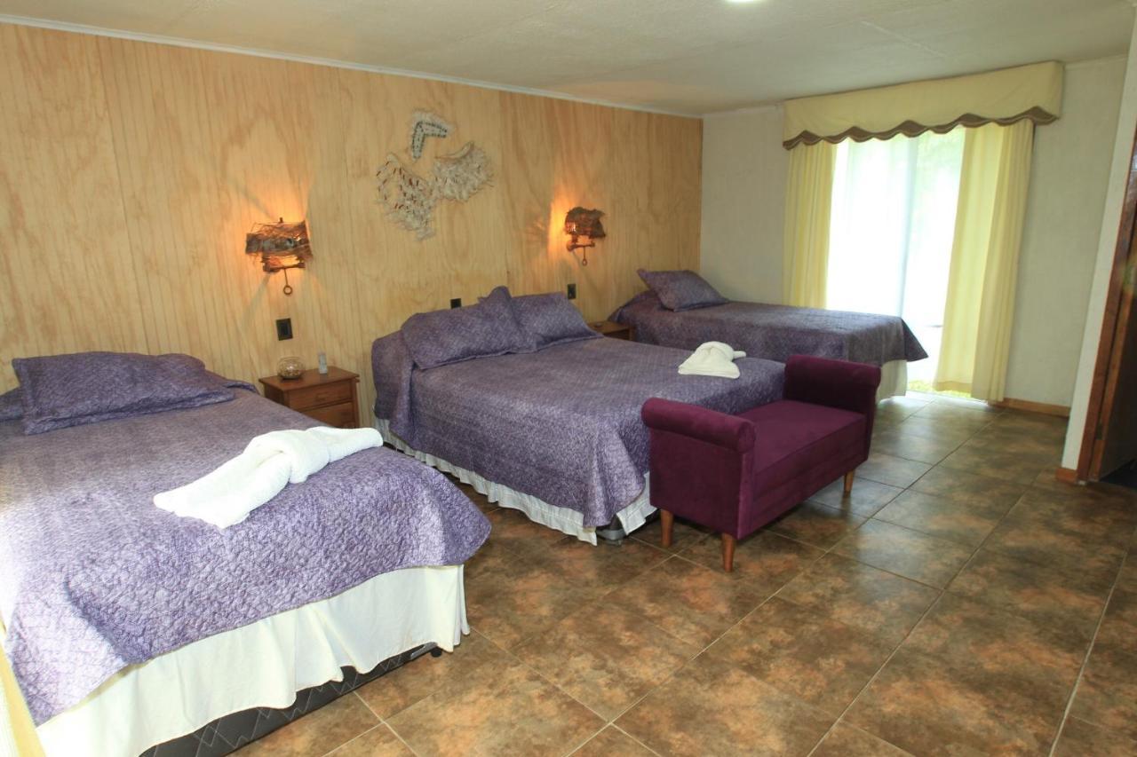 Hare Pakoba Guest House Hanga Roa Zewnętrze zdjęcie