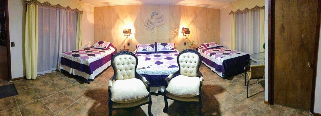 Hare Pakoba Guest House Hanga Roa Zewnętrze zdjęcie